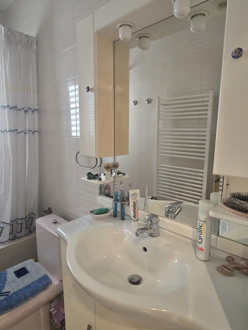 Baño de Ático en venta en Vilanova i la Geltrú con Terraza