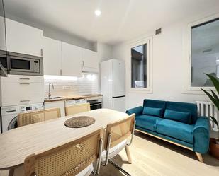 Sala d'estar de Apartament per a compartir en  Madrid Capital amb Aire condicionat i Terrassa