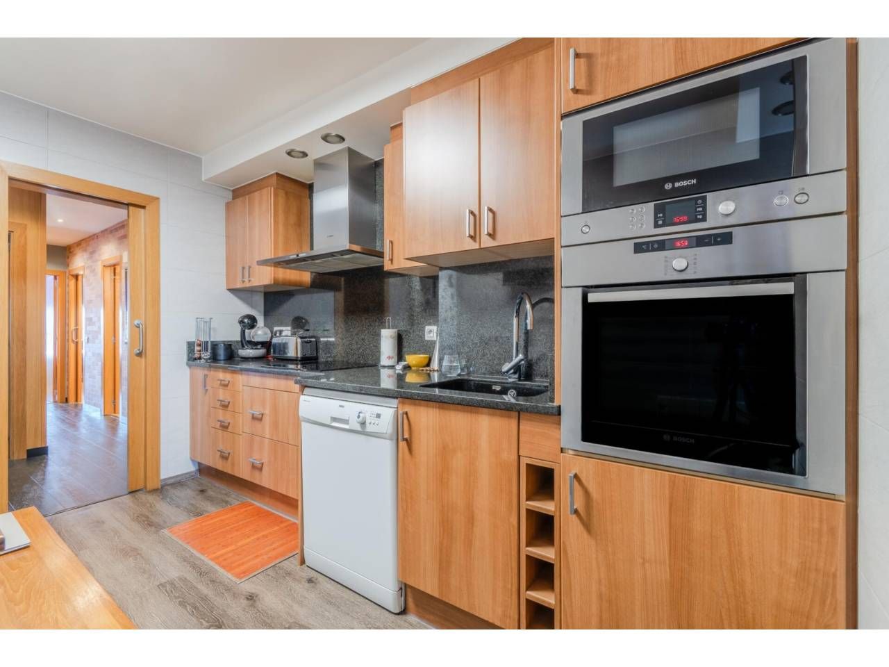 Kitchen of Flat for sale in Girona Capital  with Air Conditioner, Heating and Parquet flooring