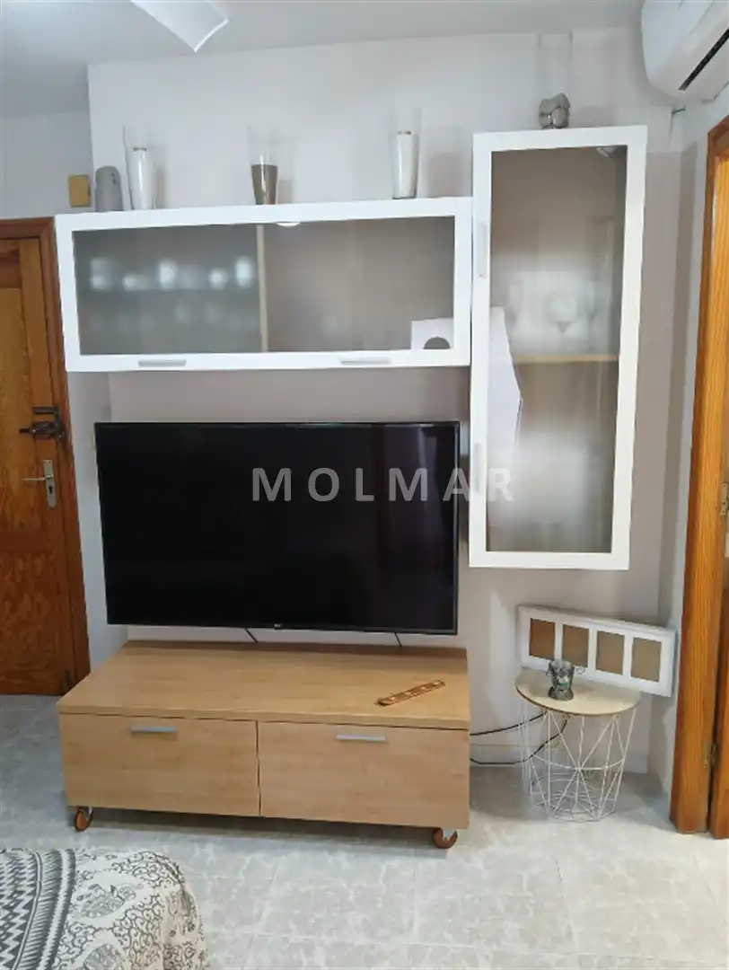 Sala de estar de Piso en venta en Tavernes de la Valldigna con Trastero, Amueblado y Balcón