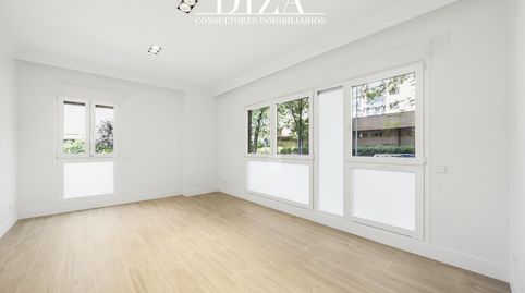 Photo 3 of Ground floor for rent in Estrella, Madrid Capital