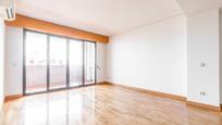 Bedroom of Flat for sale in  Madrid Capital  with Air Conditioner and Terrace