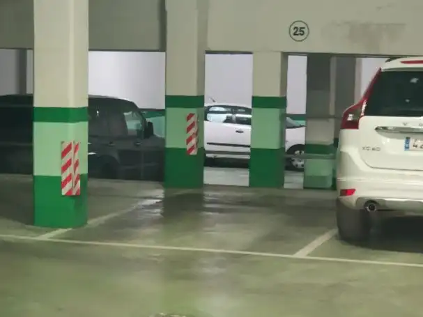 Aparcament de Garatge en venda en Jaén