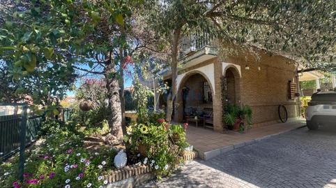 Foto 3 de Casa o xalet en venda a Calle del Cerro Gordo, 37, Cerros de Montequinto, Montequinto