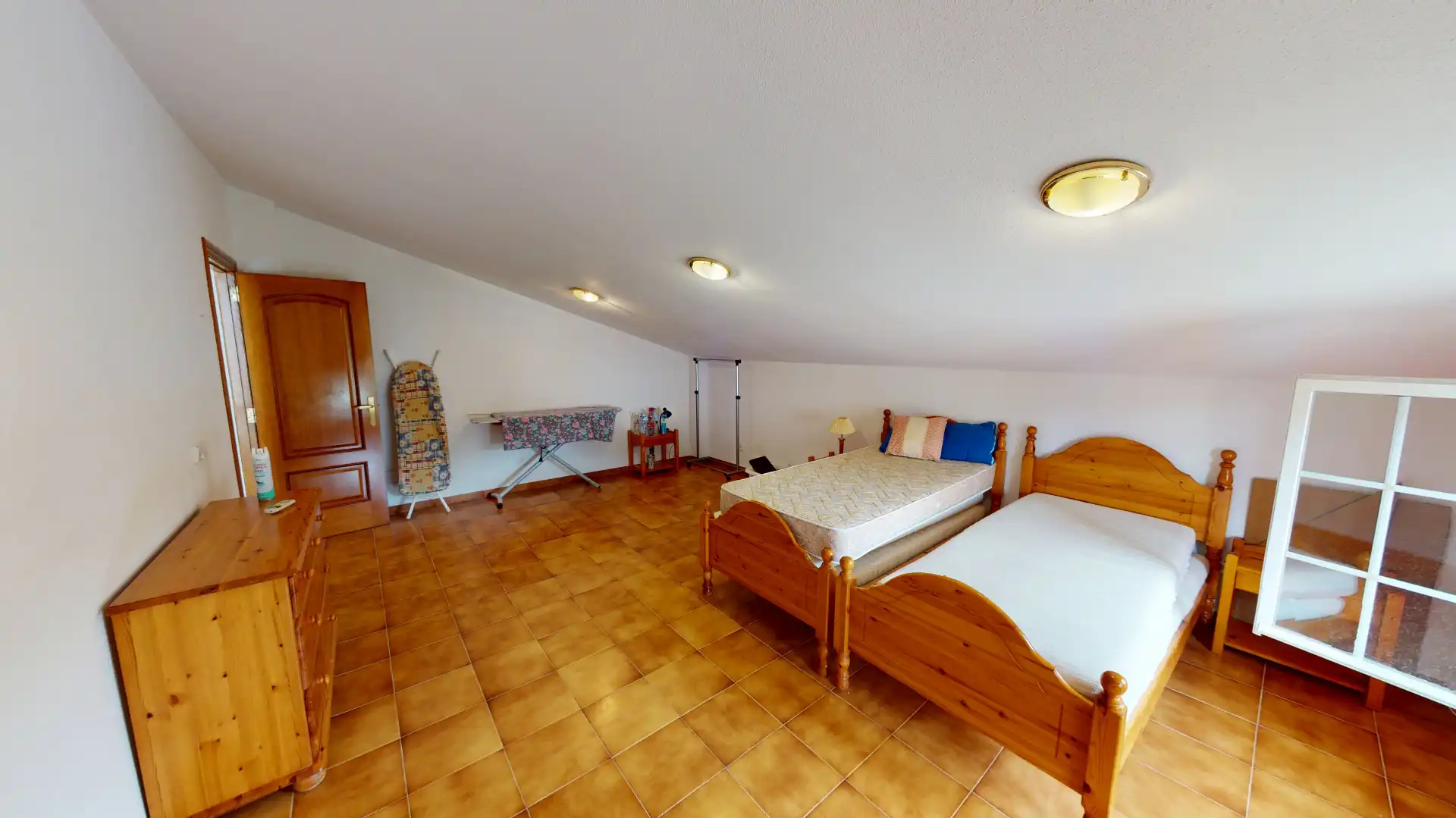 Haus oder Chalet zum Verkauf in Mutxamel mit Klimaanlage, Privatgarten und Terrasse