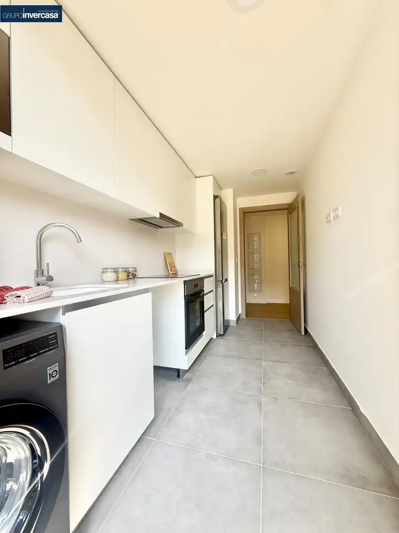 Küche von Wohnung zur Miete in Quart de Poblet mit Klimaanlage, Abstellraum und Möbliert