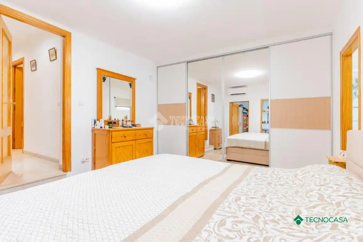 Bedroom of Houses for sale in Vícar  with Air Conditioner and Alarm