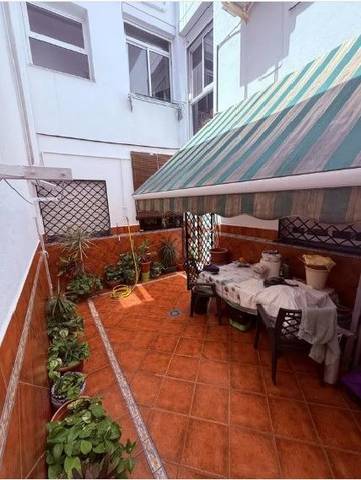 Planta baja en Venta en Calle Yedra en La Trinidad