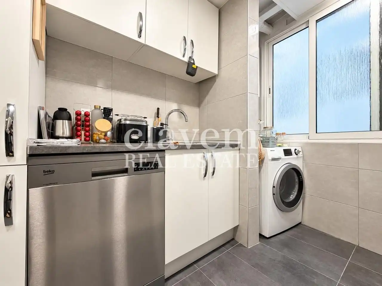 Flat with lift for sale in Via Júlia, imagen 9