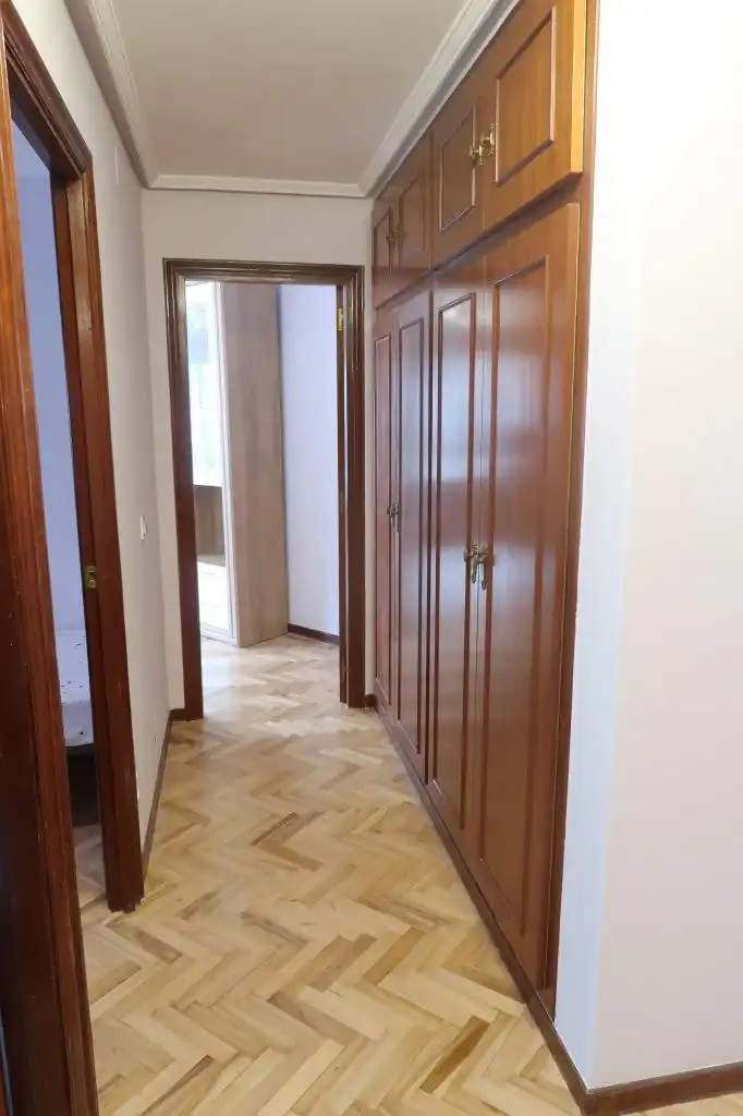 Flat for rent in A Coruña Capital   with Heating and Furnished