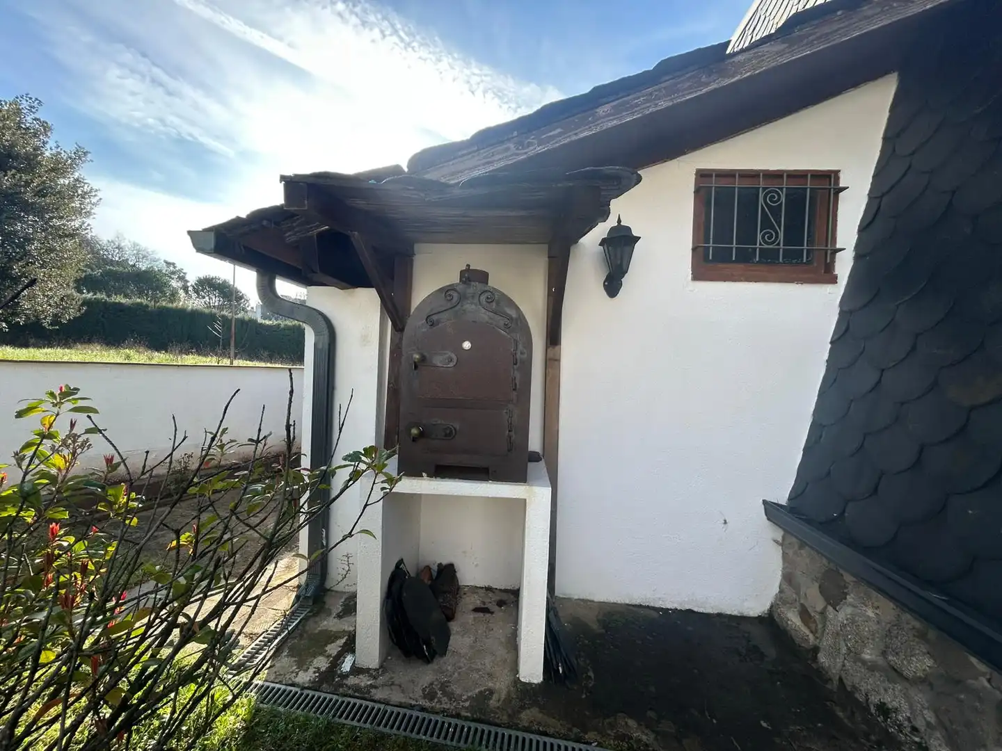 Exterior view of Houses for sale in Maçanet de Cabrenys  with Private garden, Swimming Pool and Furnished
