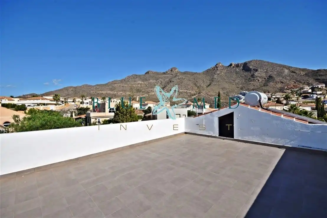 Terrassa de Casa o xalet en venda en Mazarrón amb Calefacció, Jardí privat i Terrassa