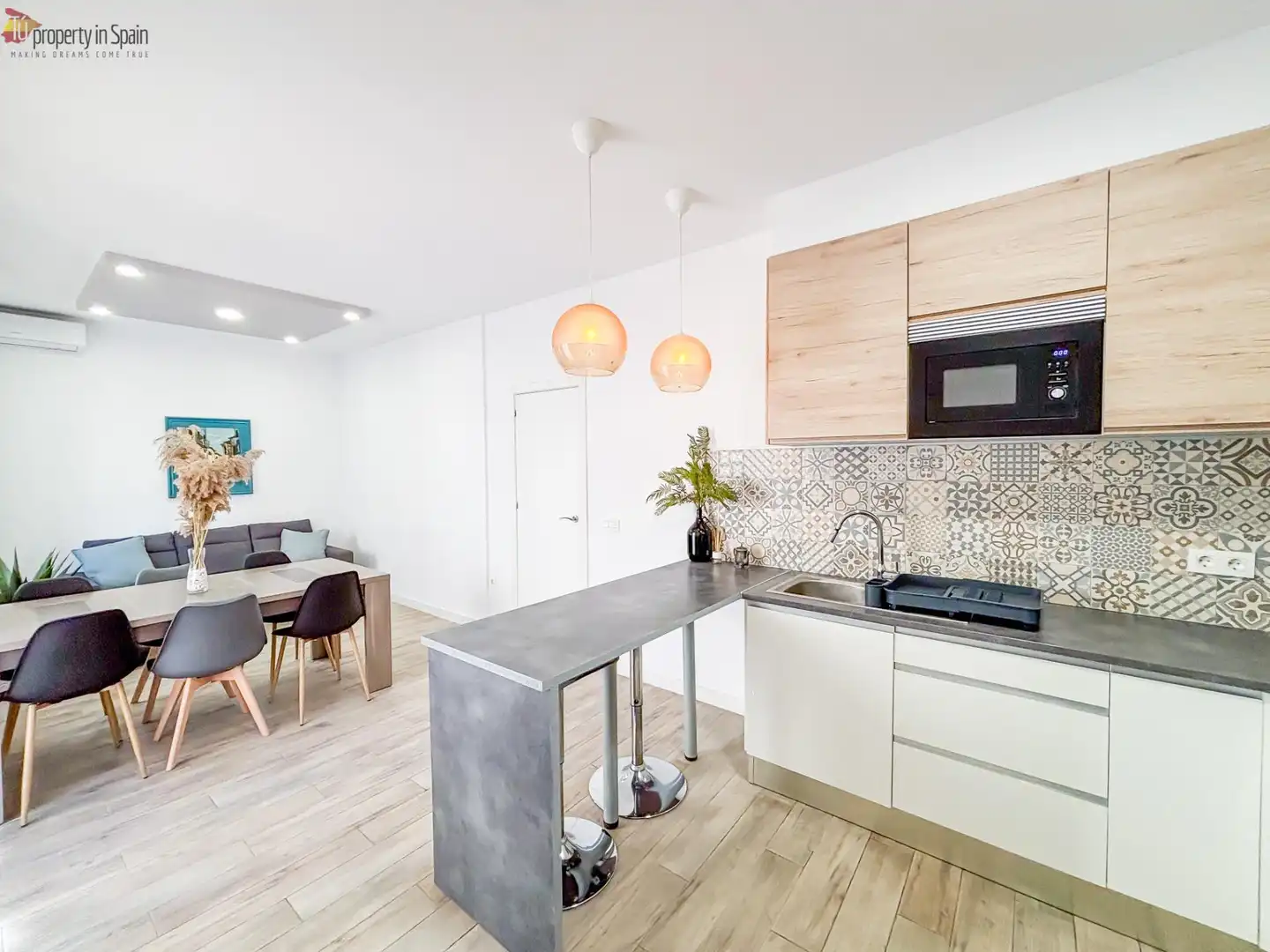 Habitación en Calle CAPITAN RUEDA, Campoamor