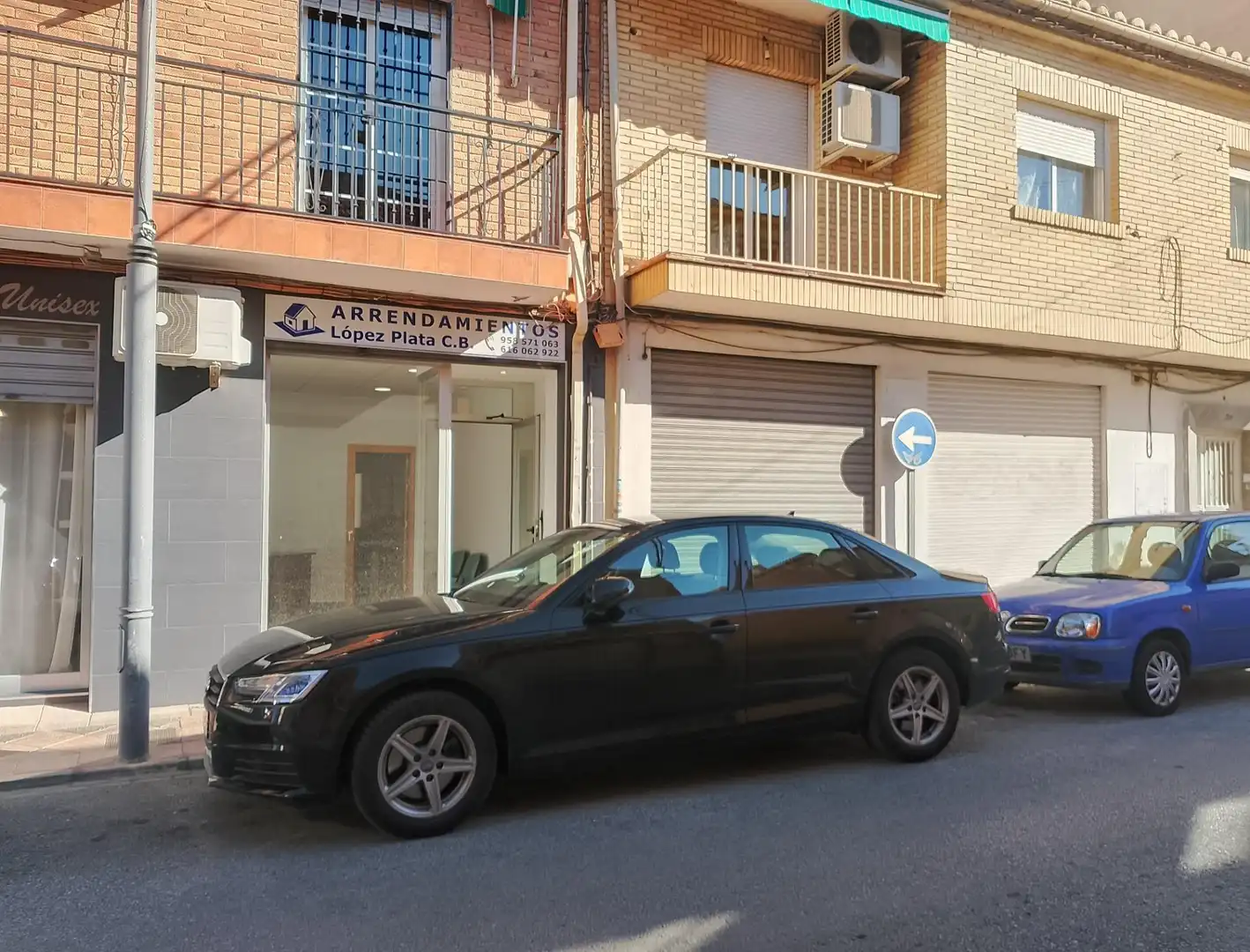 Parkplatz von Geschaftsraum zur Miete in Armilla mit Klimaanlage