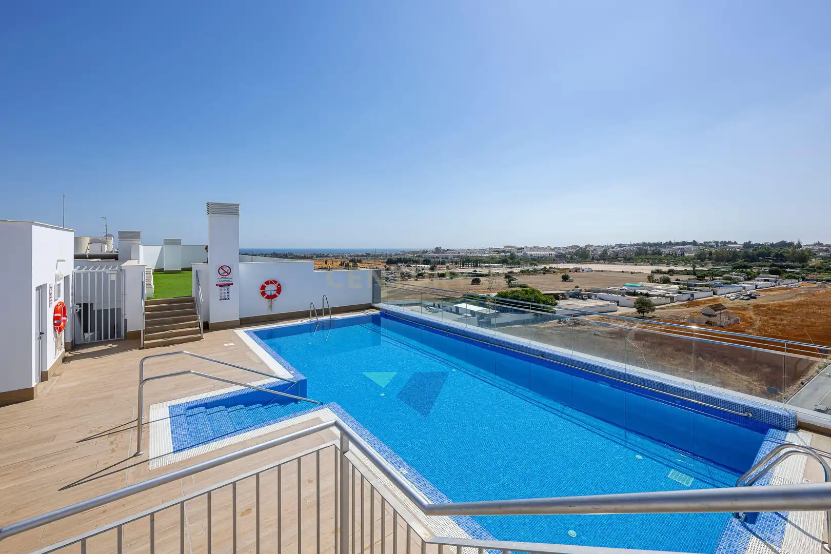 Piscina de Apartamento en venta en Marbella con Aire acondicionado, Trastero y Horno