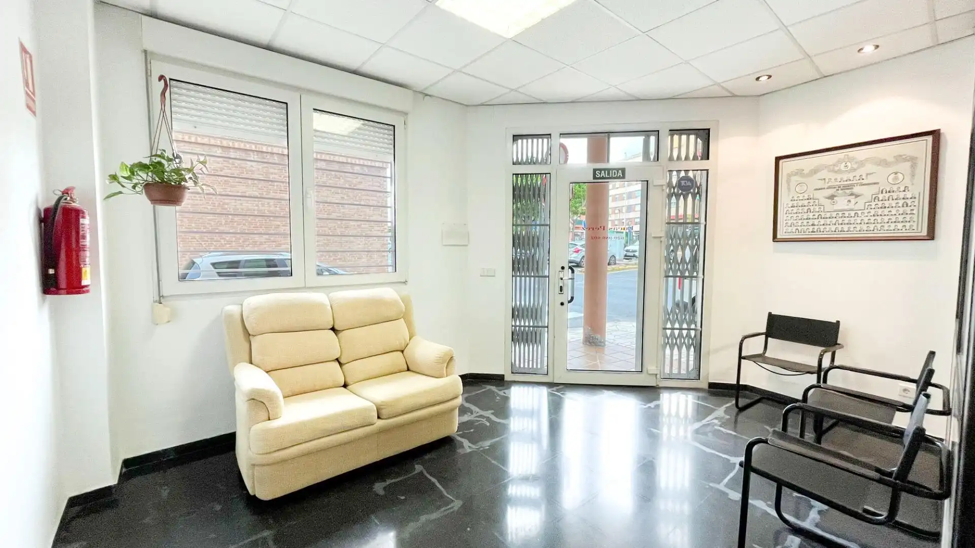 Local de lloguer en Puçol amb Aire condicionat i Moblat