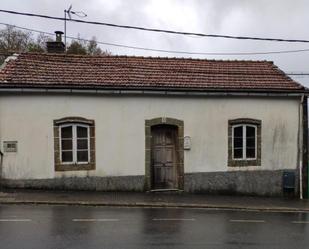 Vista exterior de Casa o xalet en venda en Forcarei amb Jardí privat