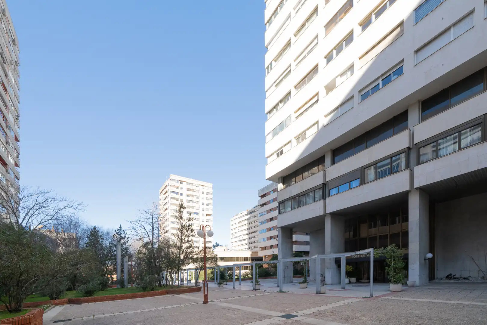 Piso con piscina en venta en Plaza Ciudad de Viena, imagen 18