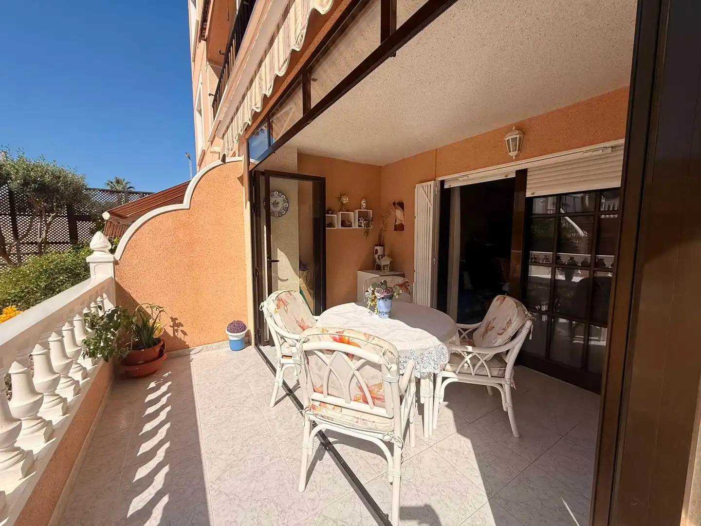Piso con terraza en venta en Guardamar Playa, imagen 2