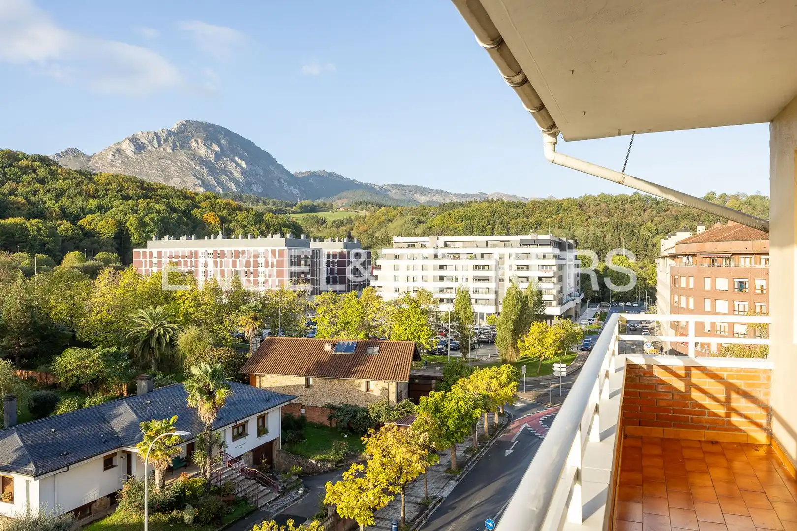 Exterior view of Flat for sale in Durango, Bizkaia