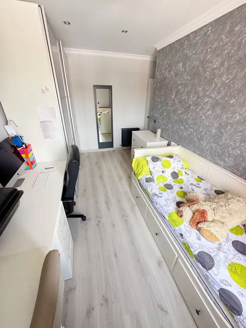 Habitación de Dúplex en venta en Sabadell con Terraza, Trastero y Balcón