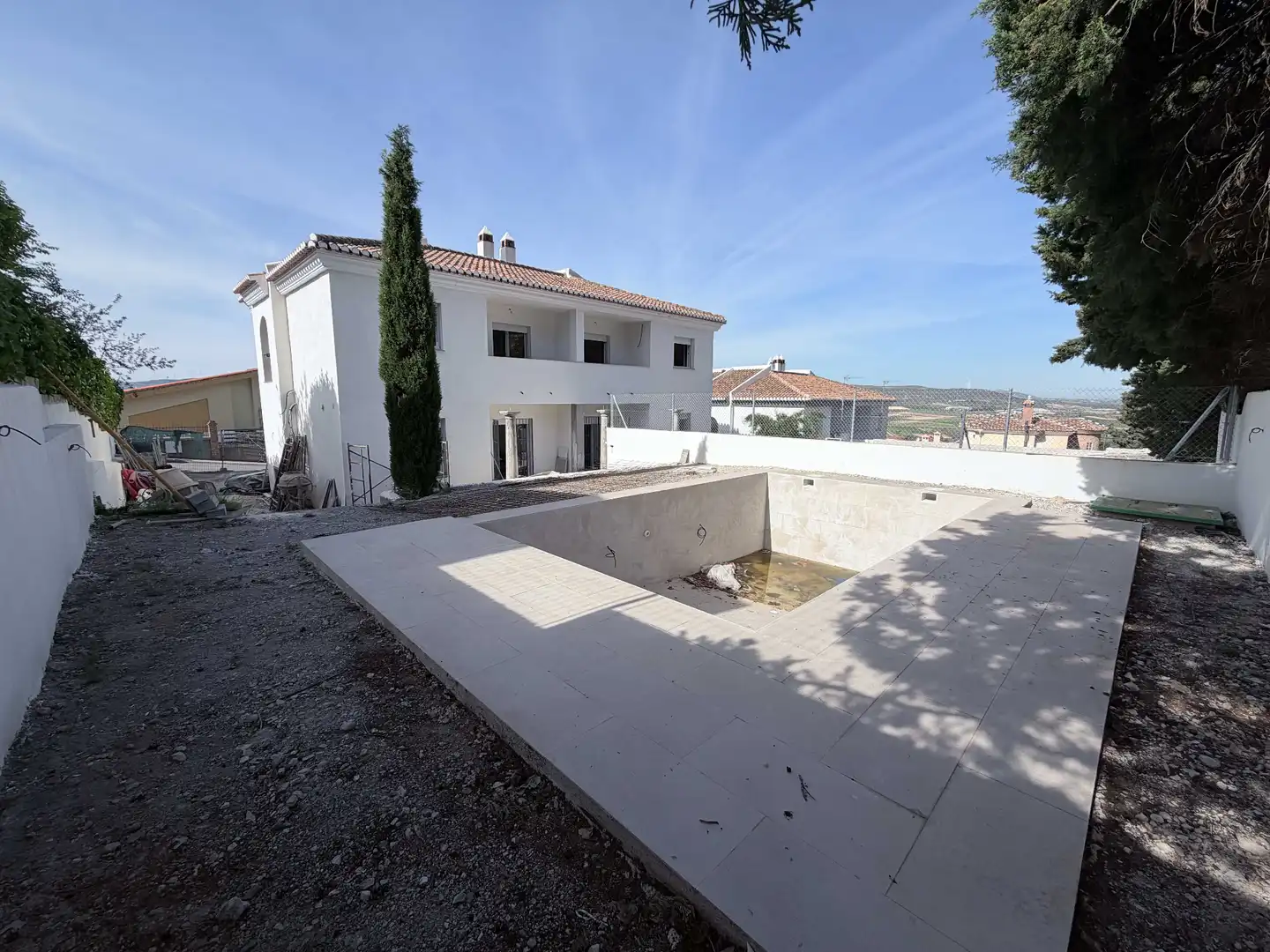 Vista exterior de Casa o xalet en venda en Padul amb Jardí privat, Piscina i Balcó