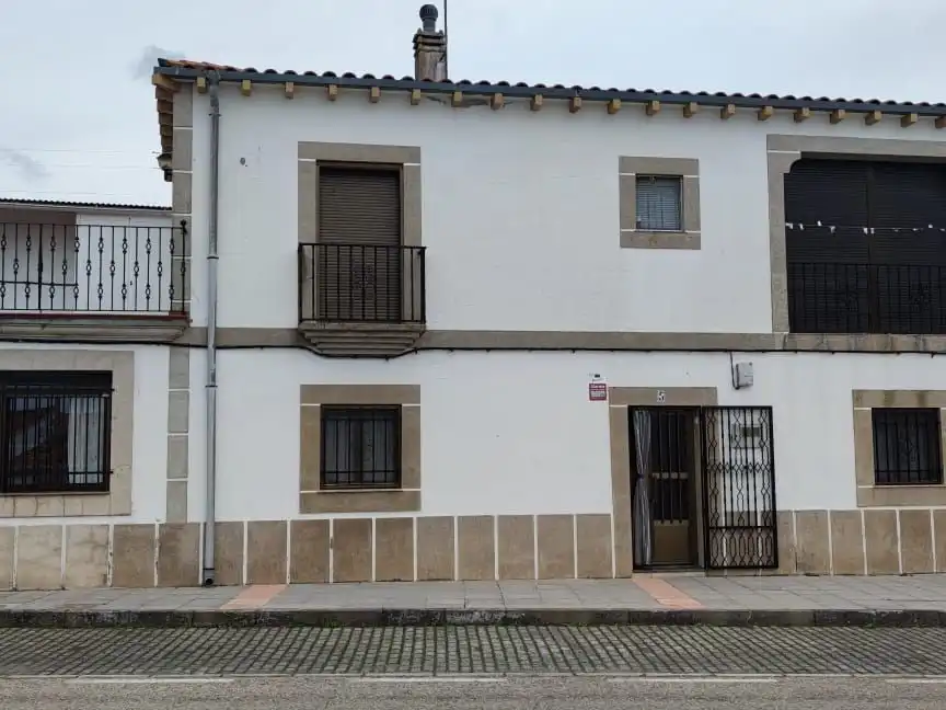 Haus zum Verkauf in PARROCO PEGUERO 5