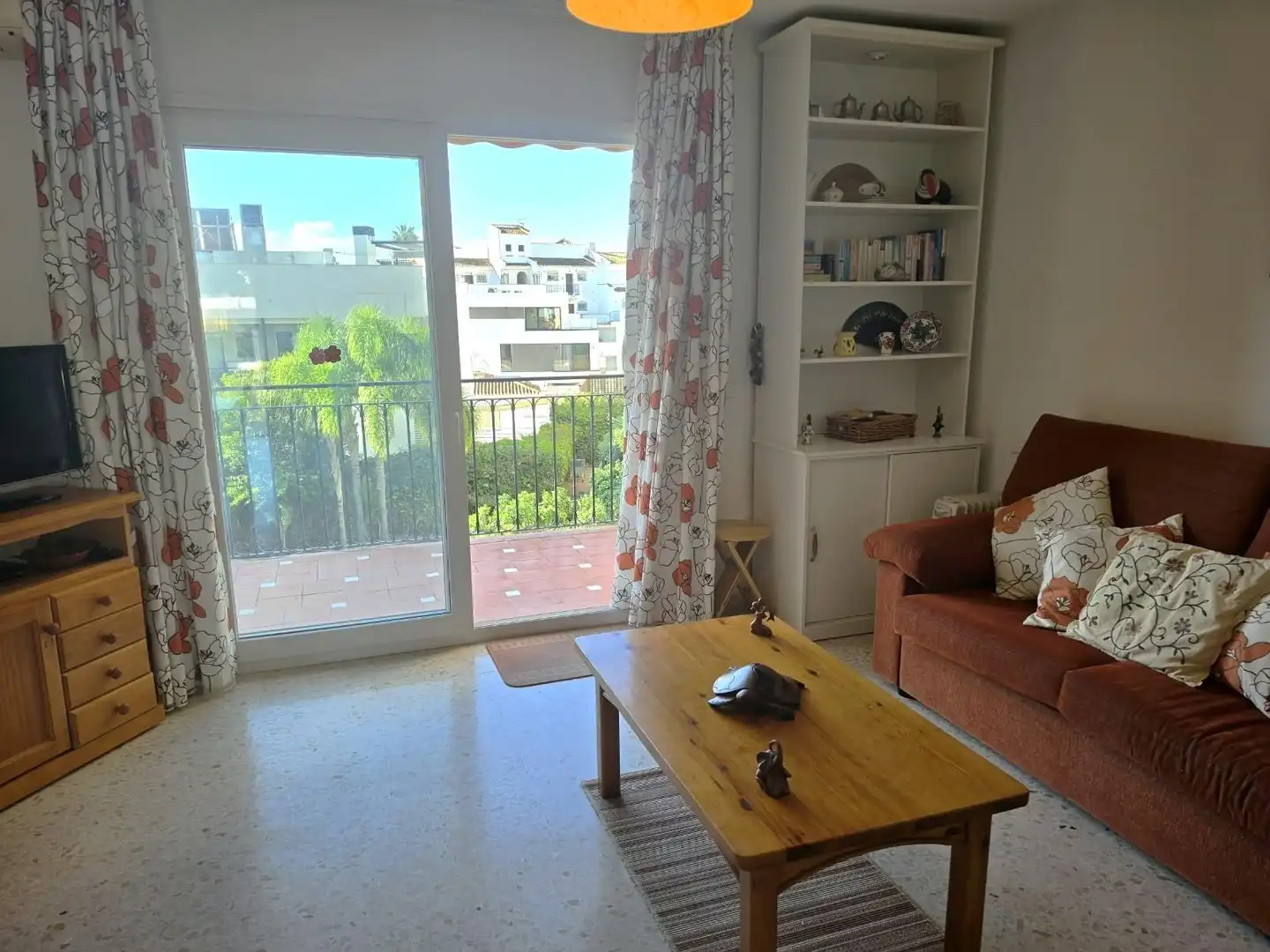 Sala de estar de Apartamento en venta en Torremolinos con Aire acondicionado, Jardín privado y Terraza