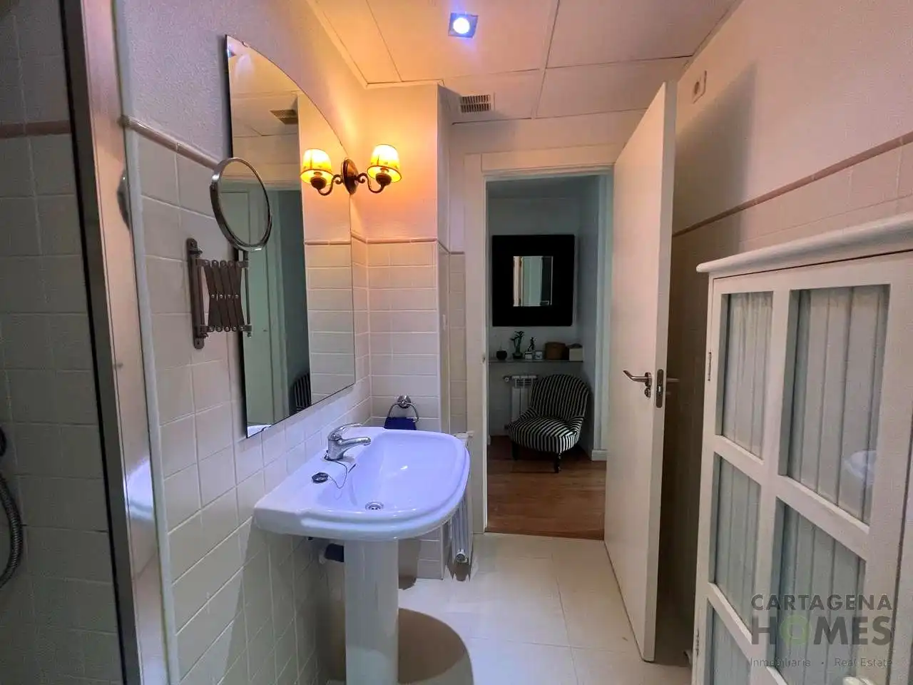 Baño de Piso de alquiler en Cartagena con Calefacción, Parquet y Amueblado