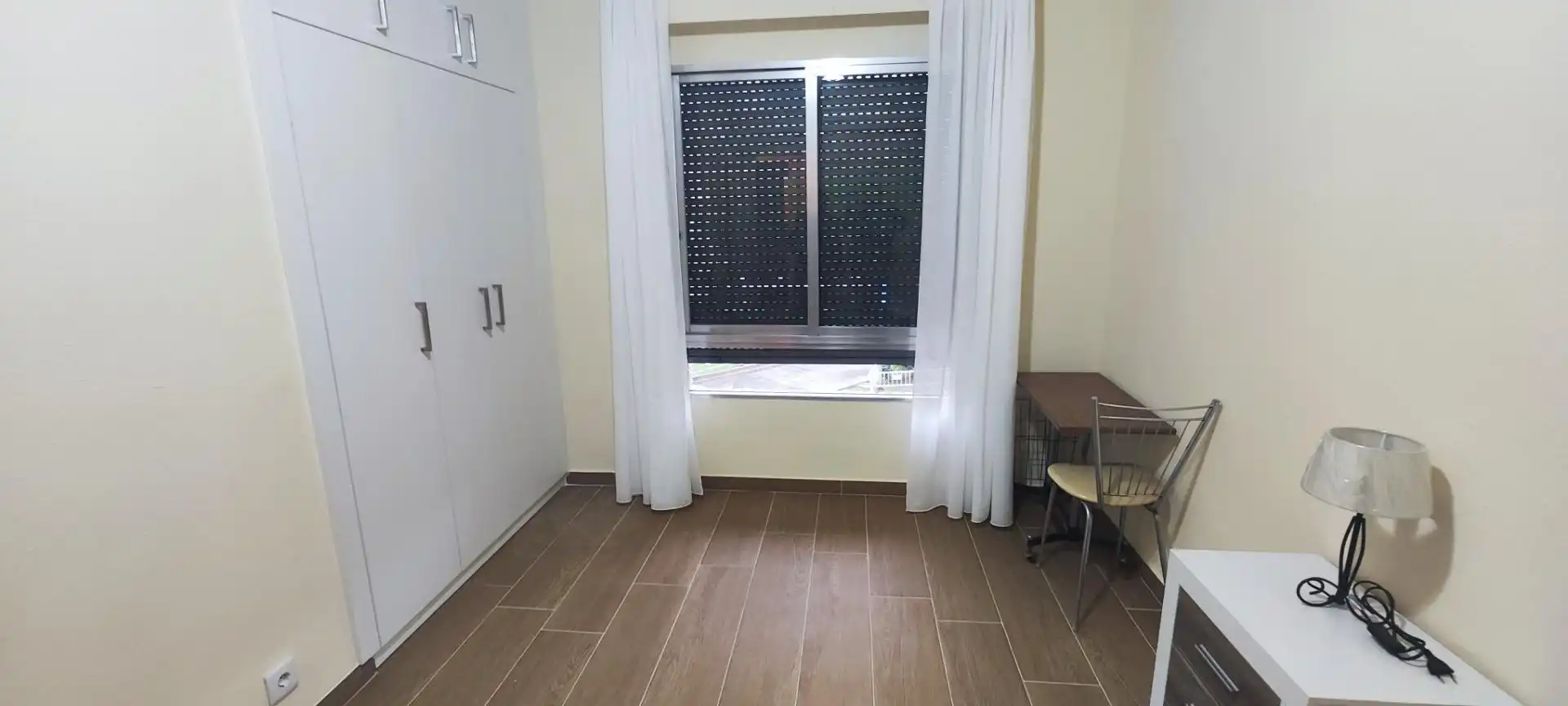 Dormitori de Pis de lloguer en Castellón de la Plana / Castelló de la Plana amb Balcó