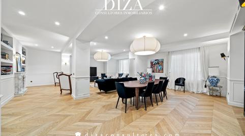 Foto 2 de Piso en venta en De Concha Espina, El Viso, Madrid