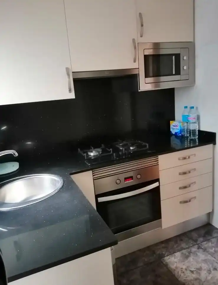 Cuina de Pis en venda en Cerdanyola del Vallès amb Aire condicionat, Calefacció i Moblat
