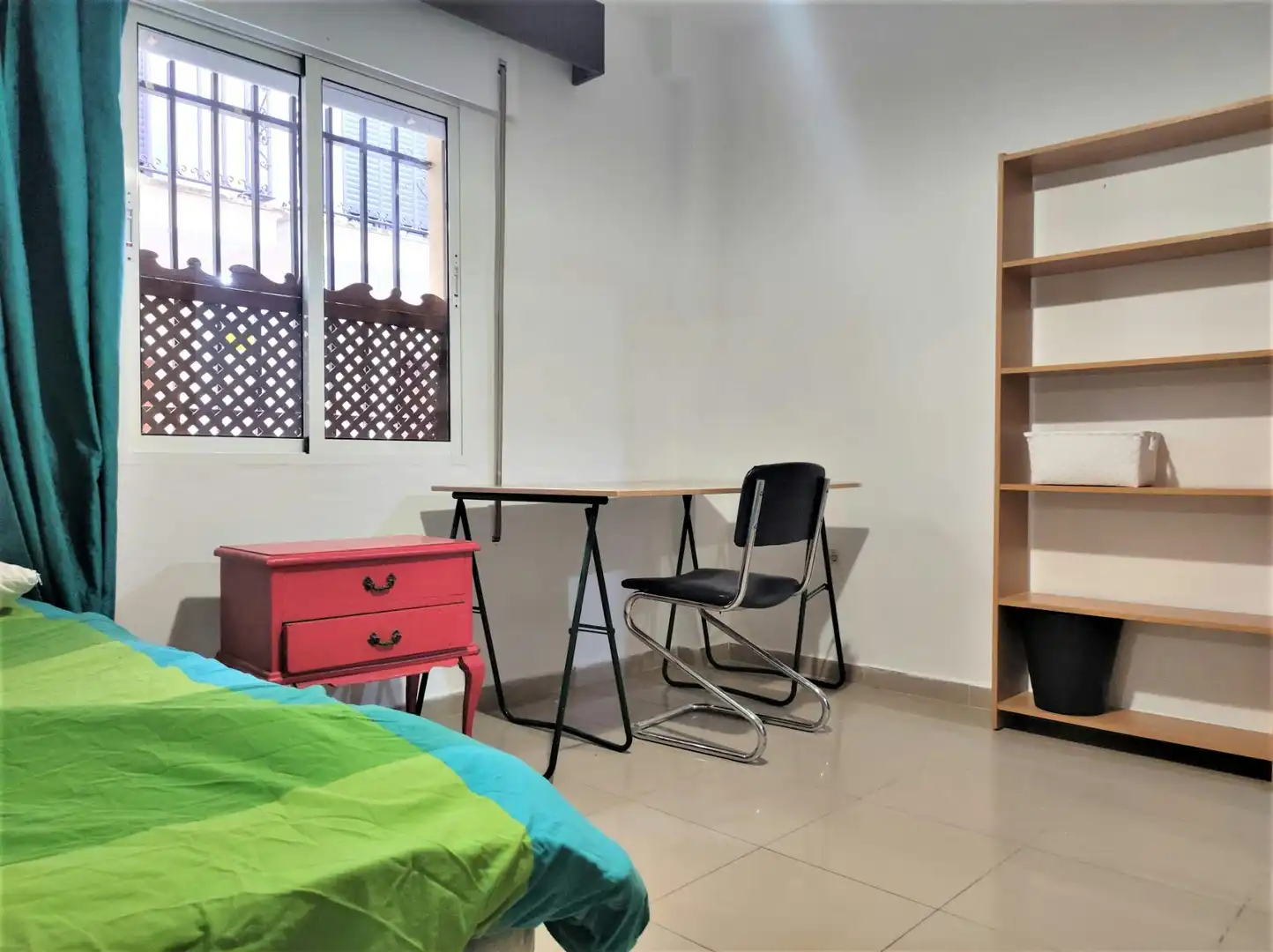 Bedroom of Flat for share in Sevilla  with Furnished and Washing machine