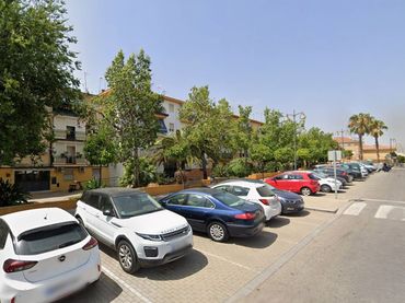 Pis en venda a Calle DE LOS CLAVELES