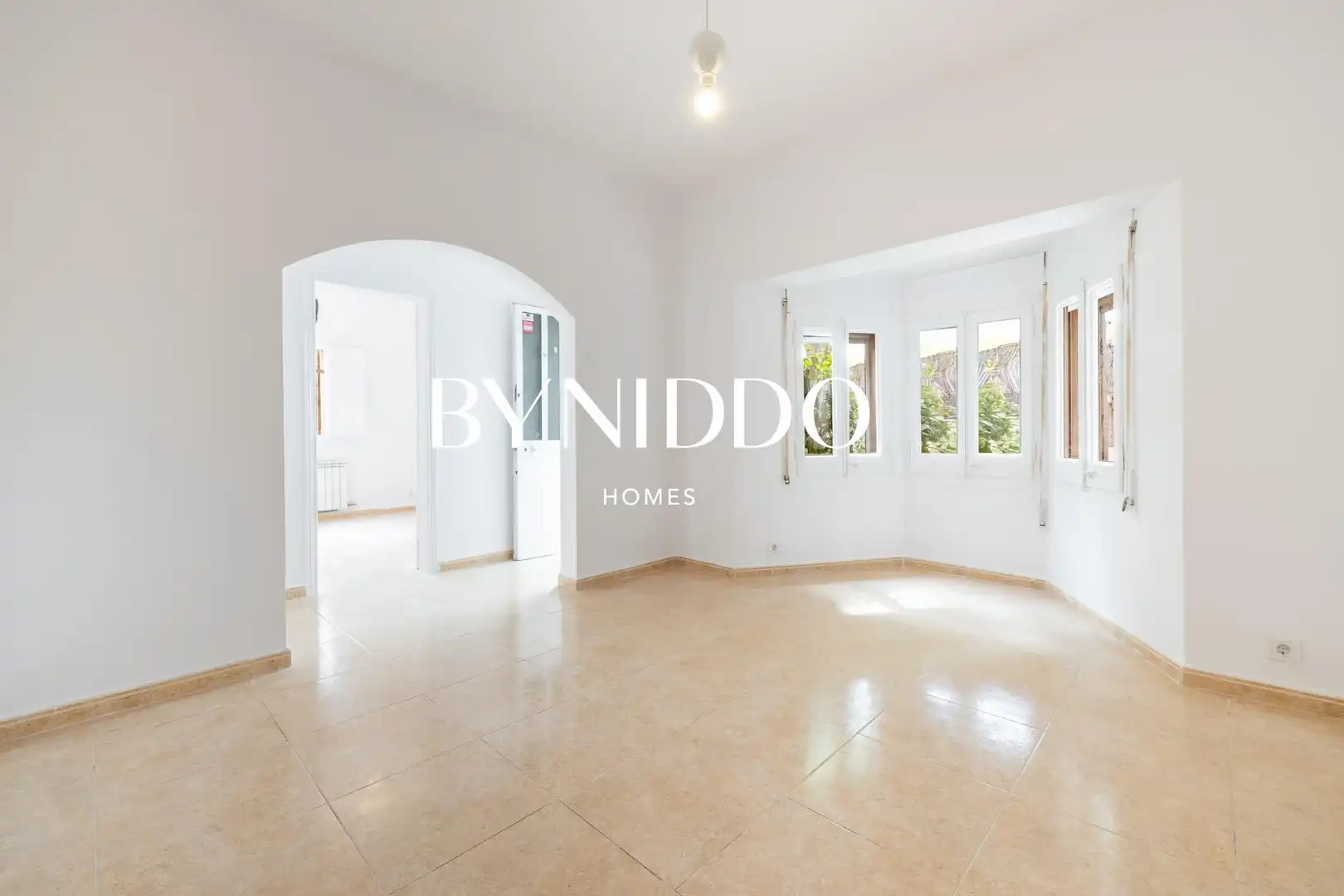 Sala de estar de Casa o chalet en venta en Sant Cugat del Vallès con Aire acondicionado, Calefacción y Jardín privado