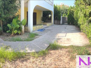 Xalet amb balcó en venda a Playa