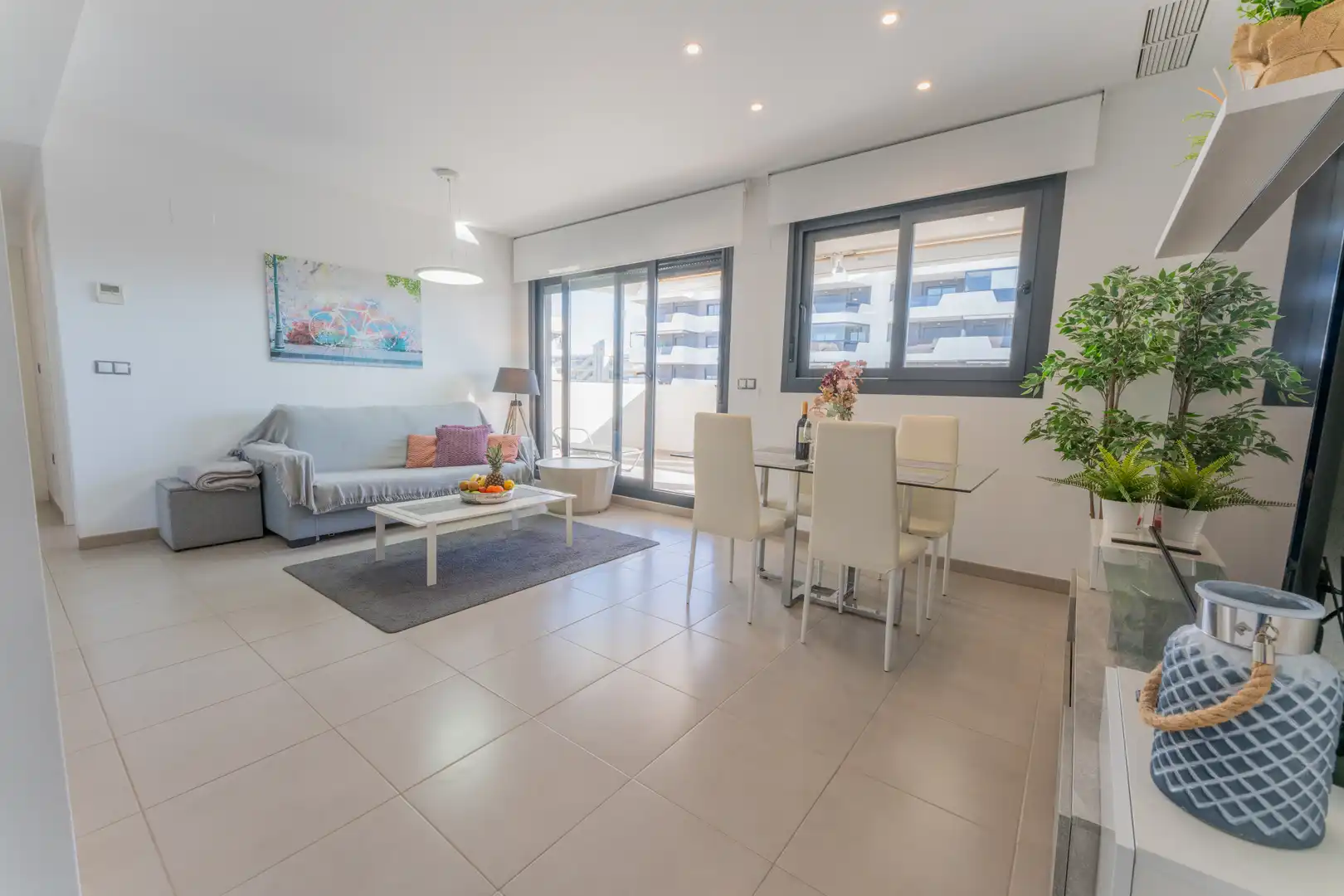 Sala de estar de Apartamento en venta en Elche / Elx con Calefacción, Terraza y Piscina