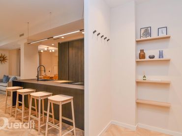 Flat with lift to rent in Príncep de Viana - Clot - Xalets Humbert Torres