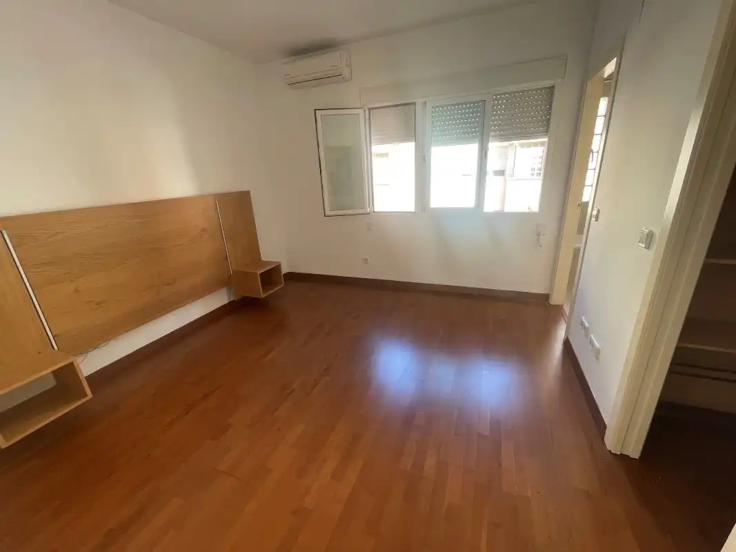 Casa a schiera con piscina in vendita a Plaça 9 d'Octubre, imagen 40