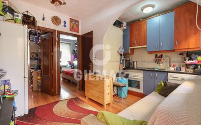 Bedroom of Flat for sale in  Madrid Capital  with Air Conditioner