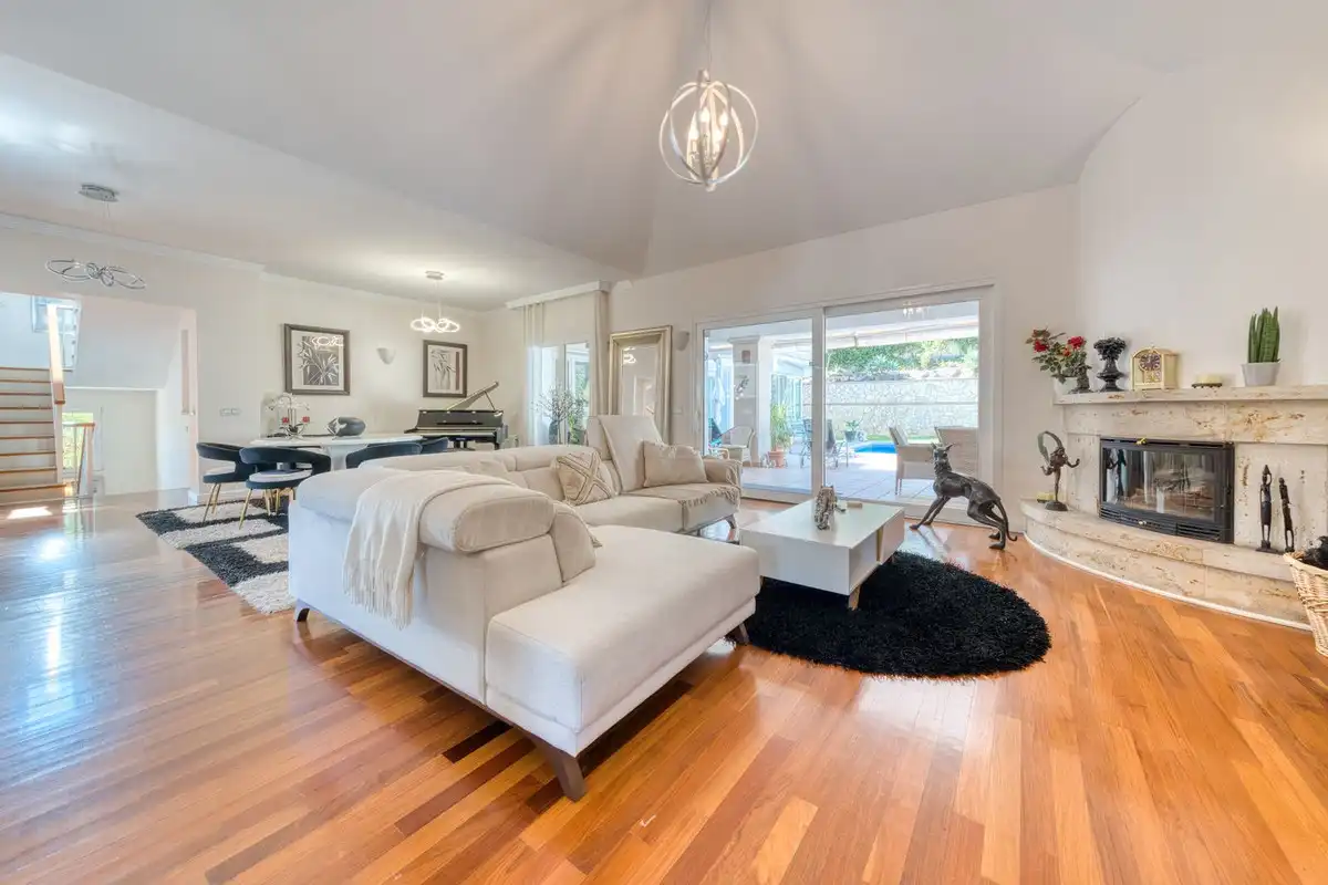 Living room of Houses for sale in Mijas  with Air Conditioner, Private garden and Terrace