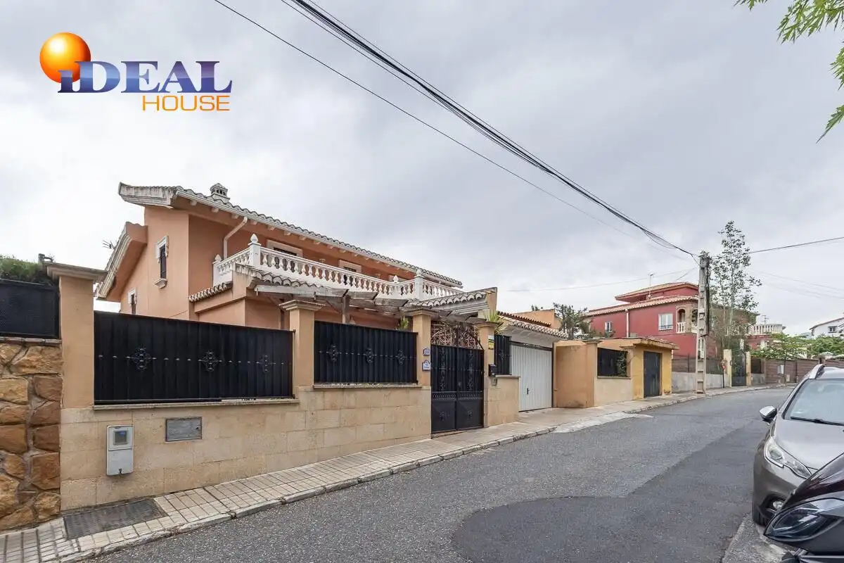 Detached house with terrace for sale in Calle Calle Sauce, imagen 55