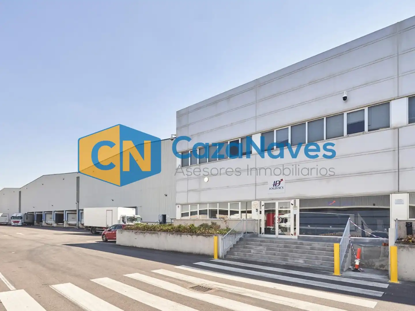 Nave industrial con ascensor en alquiler en Alovera