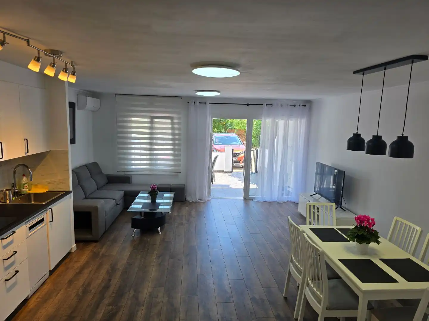 Apartment with pool for sale in Plaza Pajaritos los Urbanización Hacienda Guadalupe 34, imagen 16