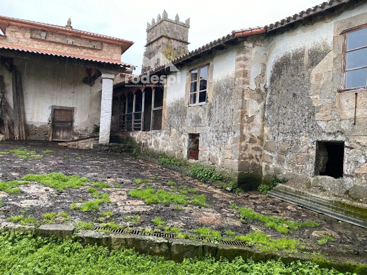 Exterior view of Buildings for sale in Pantón