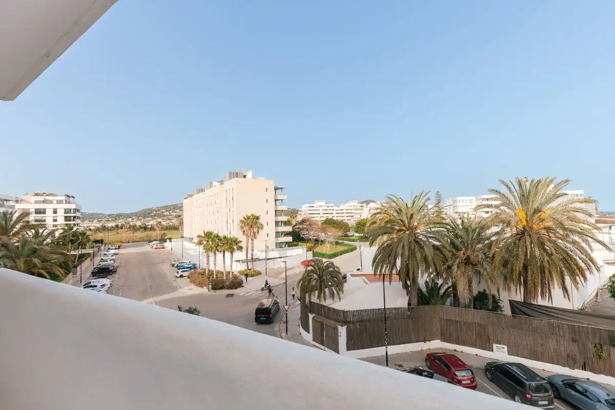 Wohnung mit Pool zum Verkauf in Av. 8 d'Agost, imagen 3