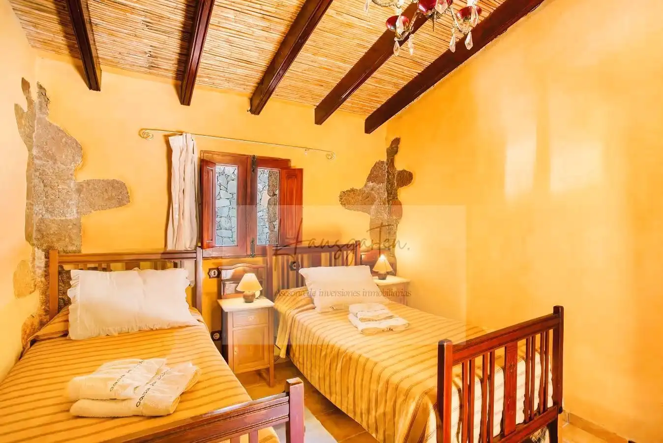 Habitación de Finca rústica en venta en Tejeda con Aire acondicionado y Piscina