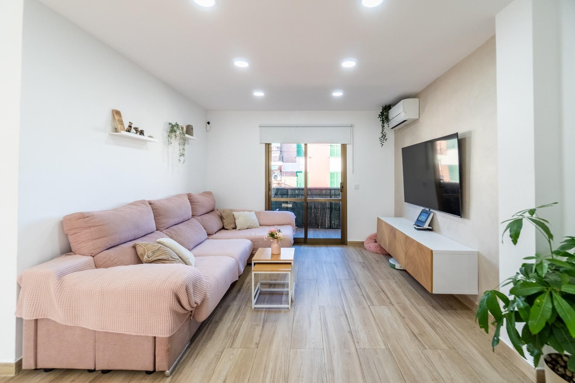 Sala d'estar de Apartament en venda en  Palma de Mallorca amb Terrassa i Balcó