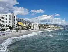 Vista exterior de Apartament en venda en Nerja amb Terrassa, Piscina i Forn