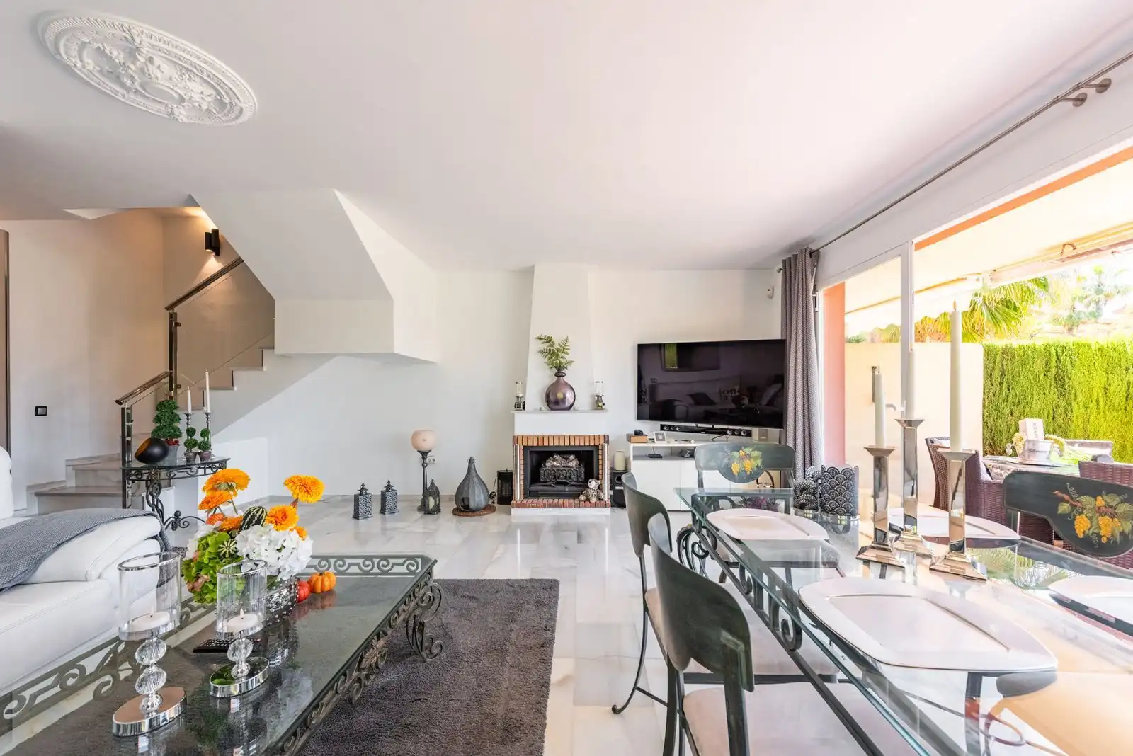 Terraced house with pool for sale in Calle Nueva Atalaya 37, imagen 7